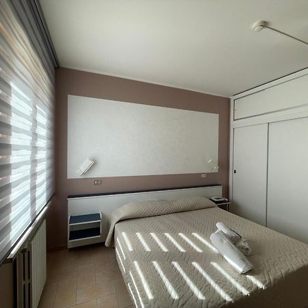 Hotel Belvedere ปอลลา ภายนอก รูปภาพ